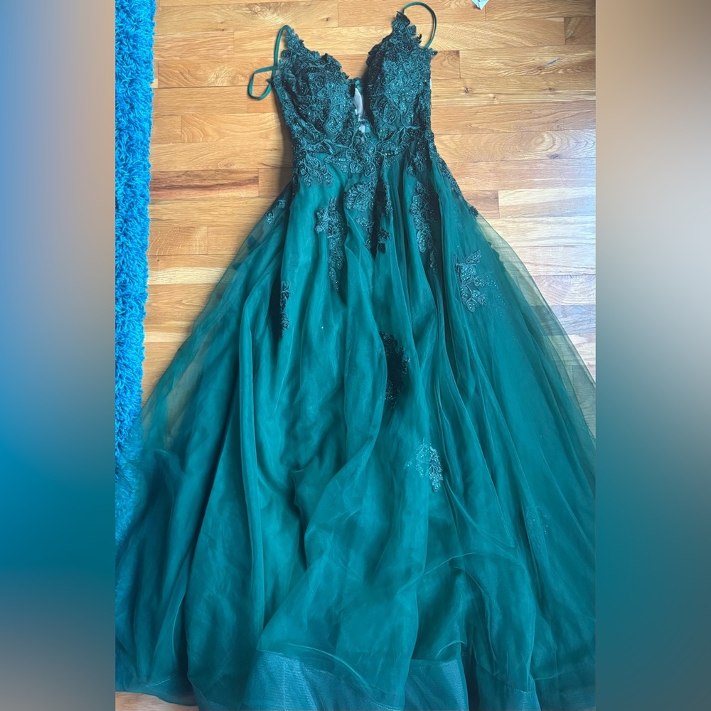 Emerald Green Formal Tulle Gown